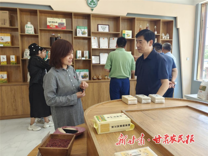 三合乡小杂粮深受消费者喜爱.jpg