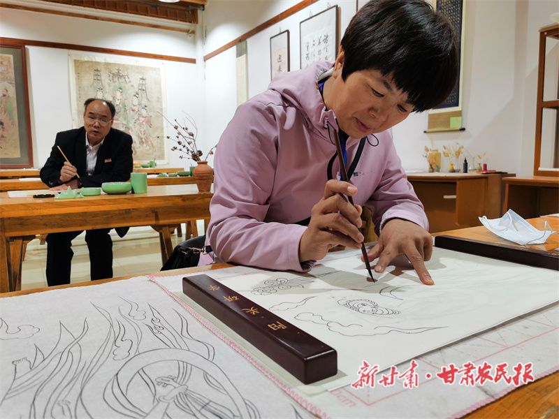 1695695639649184.jpg GetAttachment (4).jpg