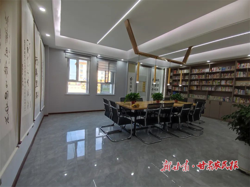 肃州区：农家书屋里的“芬芳”