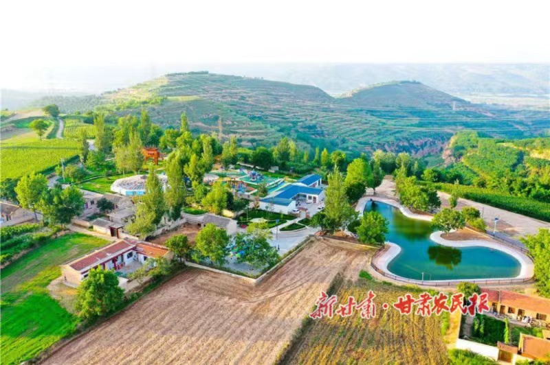 崇信县：美丽乡村产业兴 增收致富日子火