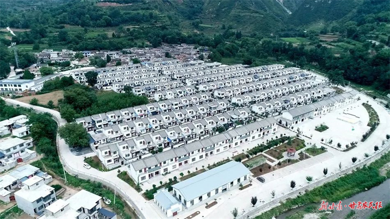 麦积区：积极开展农村人居环境整治