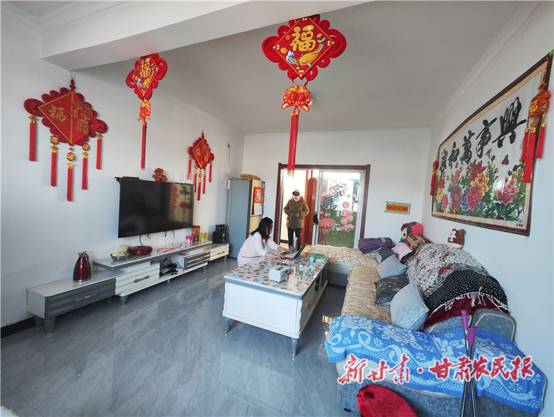 金塔县：搬进咱的新房子 天天都是好日子