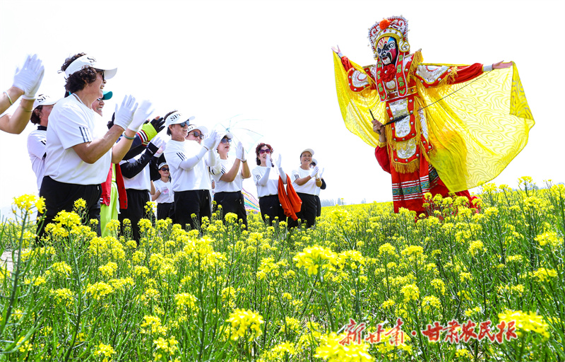 非遗杖头木偶表演