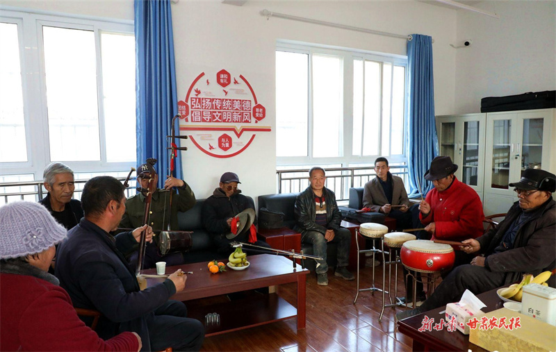 ​甘谷：幸福院里欢乐多