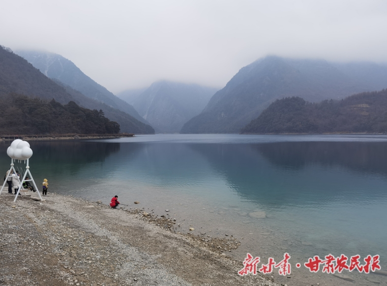 文县天池 藏于山巅隐于心间