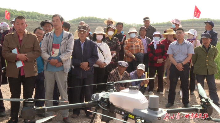 静宁：“一喷三防”保障夏粮丰收