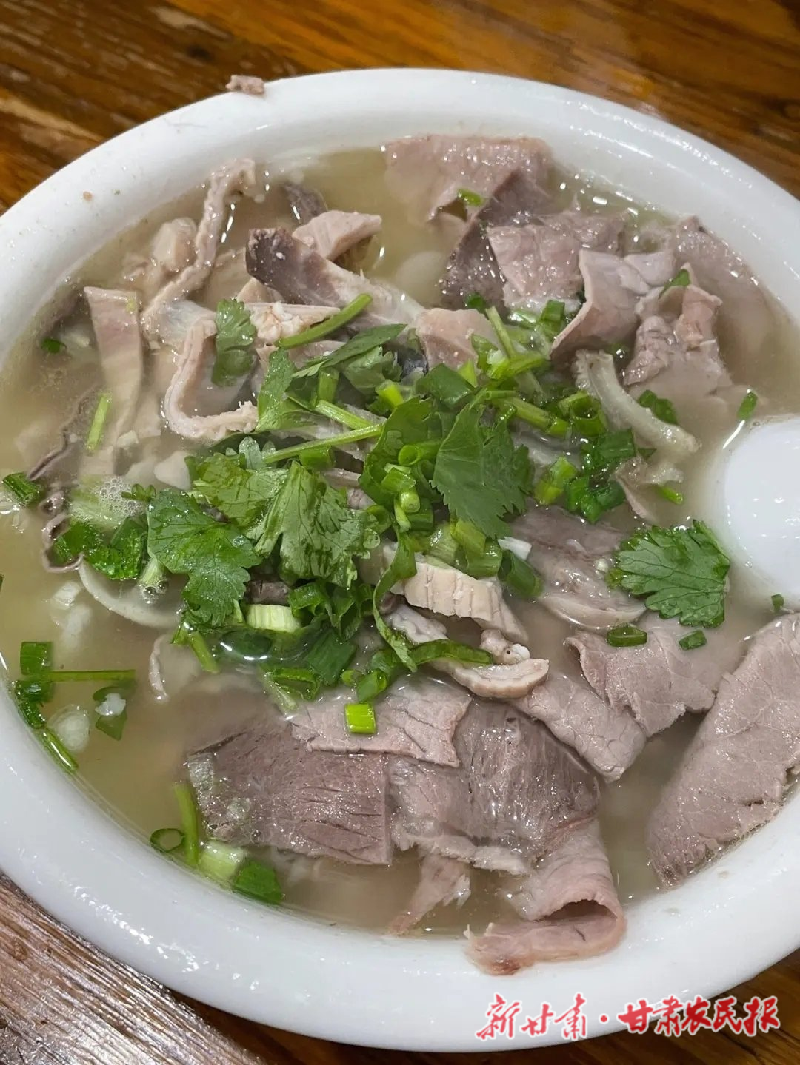 永昌县：一碗清汤牛肉，移出孝道新风