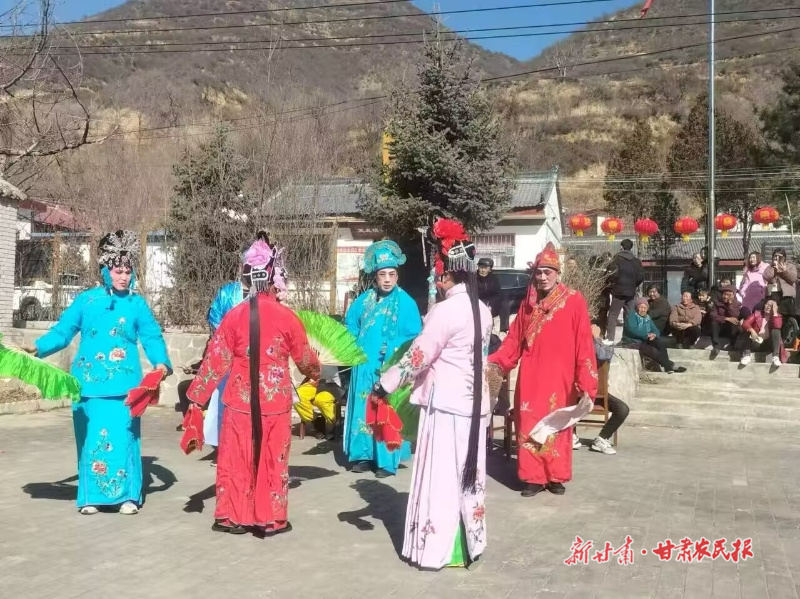 灵台社火“掀”起新春高潮