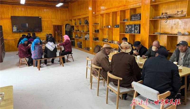 天祝：春满菊花村 情暖夕阳红