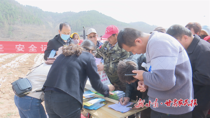 华亭：农机培训“接地气” 春耕生产“加速度” 