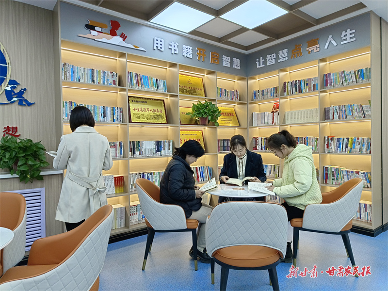 灵台：农家书屋“书香浓”