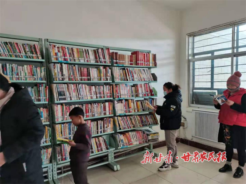 敦煌：农家书屋激活乡村振兴文化基因