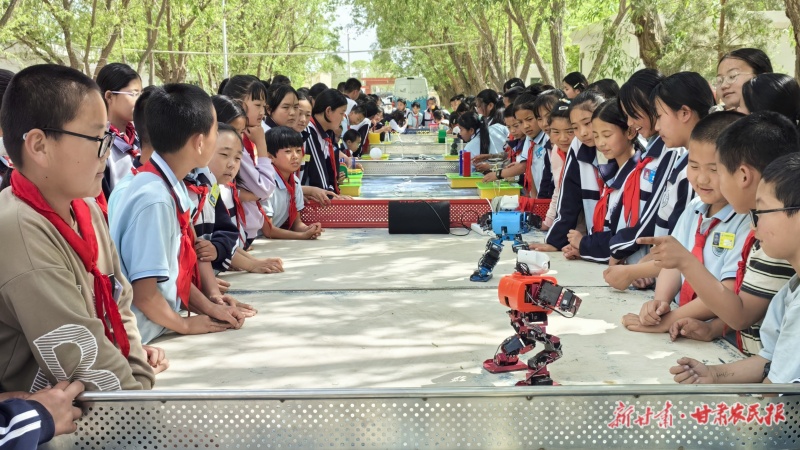 科普大篷车进校园