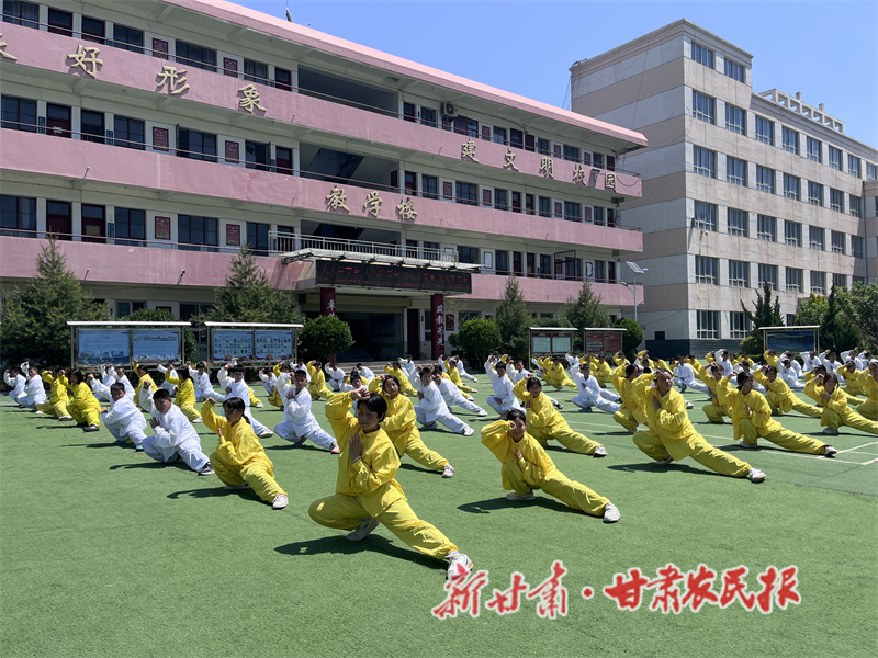 秦州区：“第二课堂”绽放青春活力