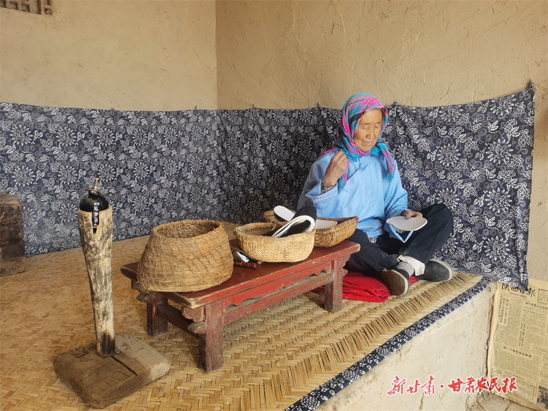 记忆在戈壁深处唤醒——金塔县鼎新镇“双树民俗馆”见闻