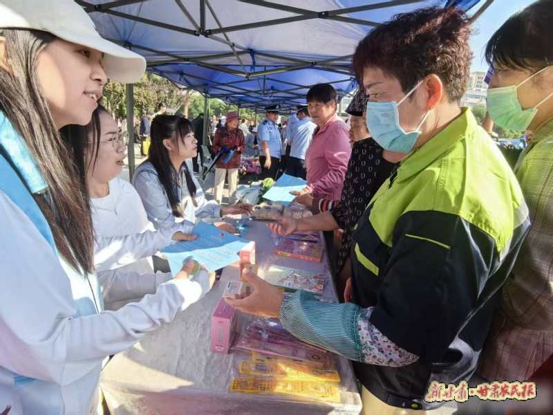 皋兰 把“文明集市”搬到群众家门口