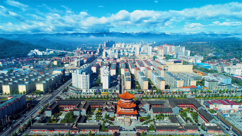 华亭：城乡“双向奔赴”绘就城乡融合壮美画卷