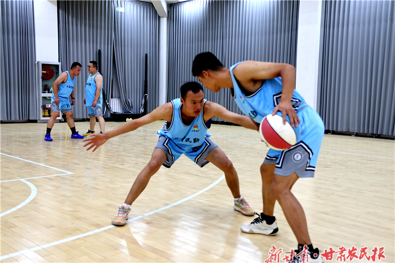 民勤男篮代表甘肃征战全国“县BA”总决赛