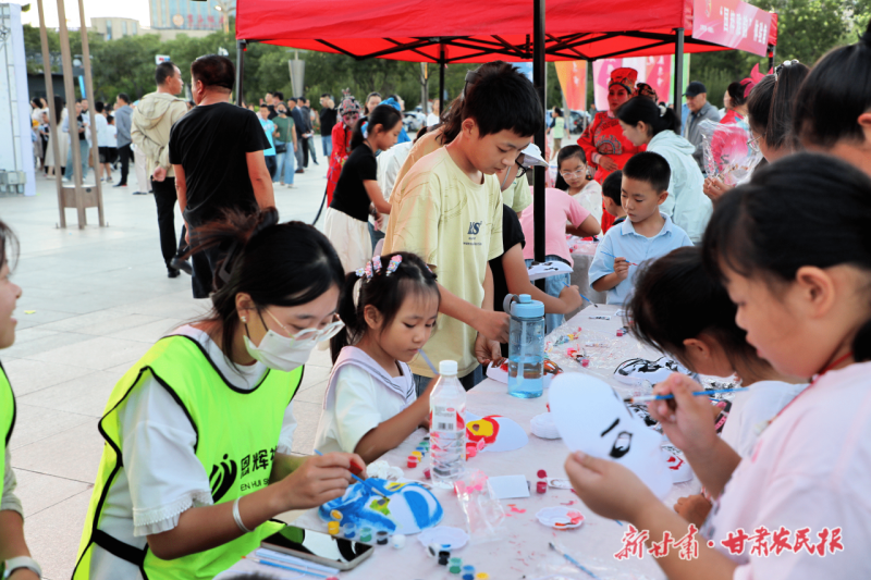 金川区 “文明拾光・青春集市”火热开市