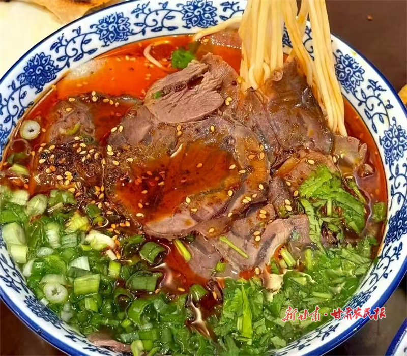 【“豫”见国赛】国赛上的甘肃非遗“双骄”——第三届全国职业技能大赛甘肃非遗技艺特写之二