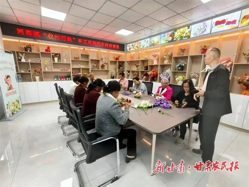 华亭:支部带头闯开“直播路”,乡村手艺“出圈”又增收