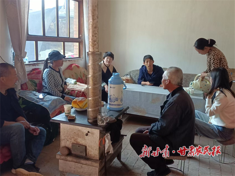 渭源县祁家庙镇：巾帼巧解千千结 温情守护万家宁