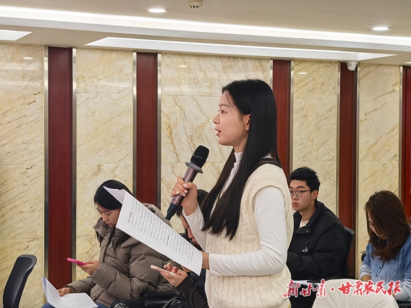 今年，我省粮食产量预计突破1300万吨大关