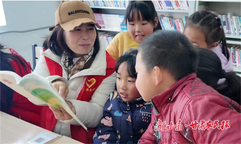 民勤县：农家书屋让假期&ldquo;有滋有味&rdquo;