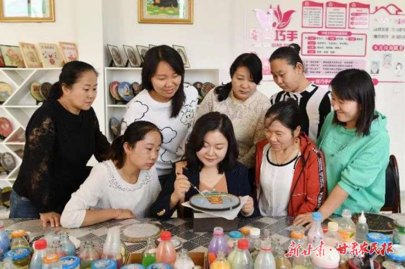 【巾帼新农人⑤】陇原巧手的云端突围